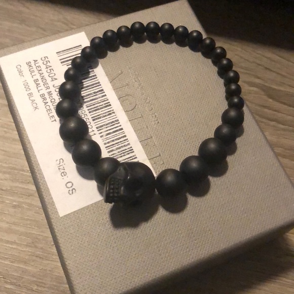 Alexander McQueen Other - Alexander McQueen Black Skull Bracelet